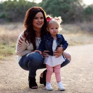 Meet your Posher, Ashliee